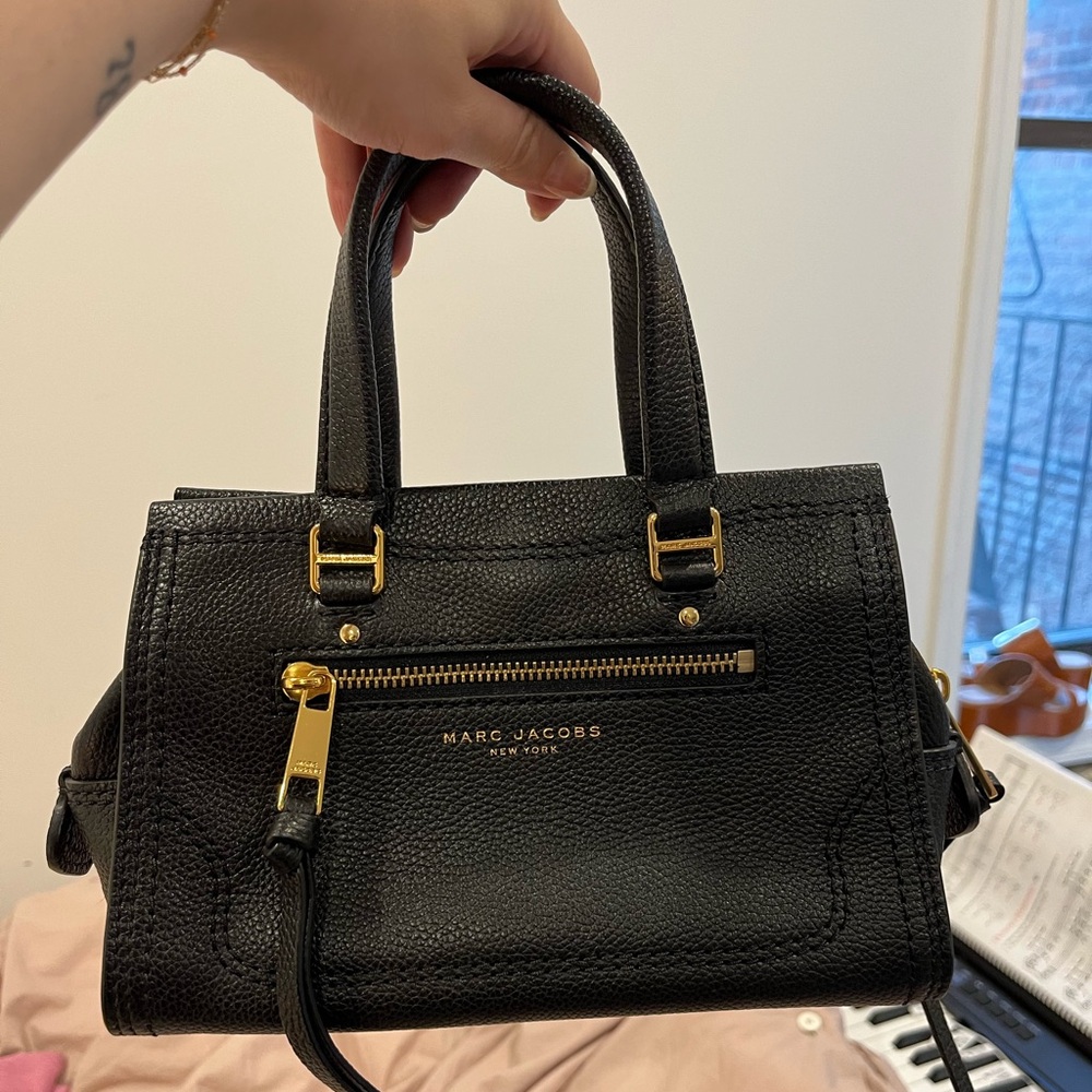 marc jacobs mini leather purse